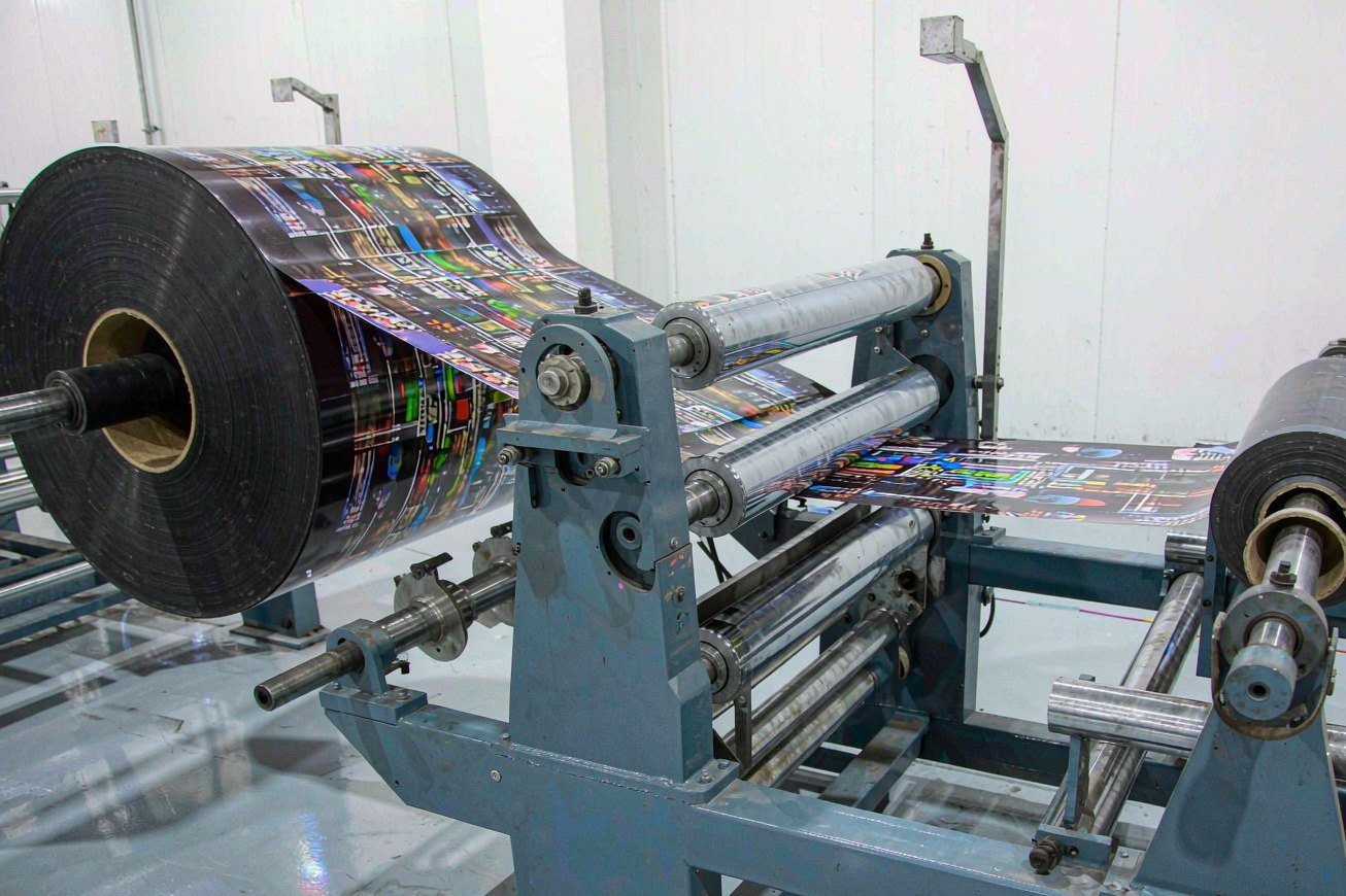 Rewinding — tension and roll diameter
